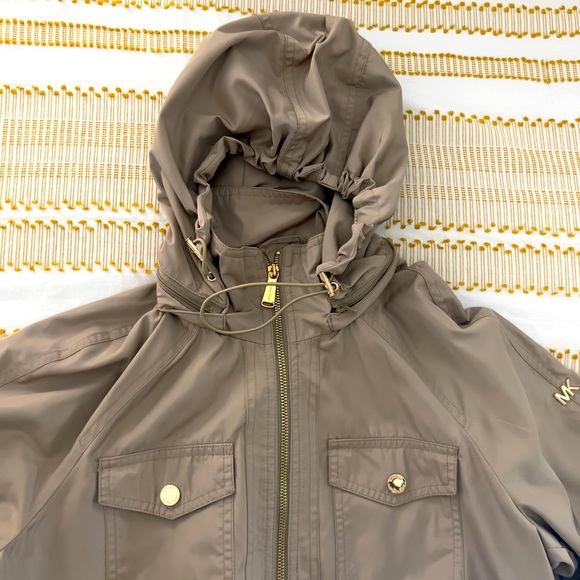 MICHAEL KORS Windbreaker Trench Coat Short Size Medium Champagne Color - Picture 6 of 8